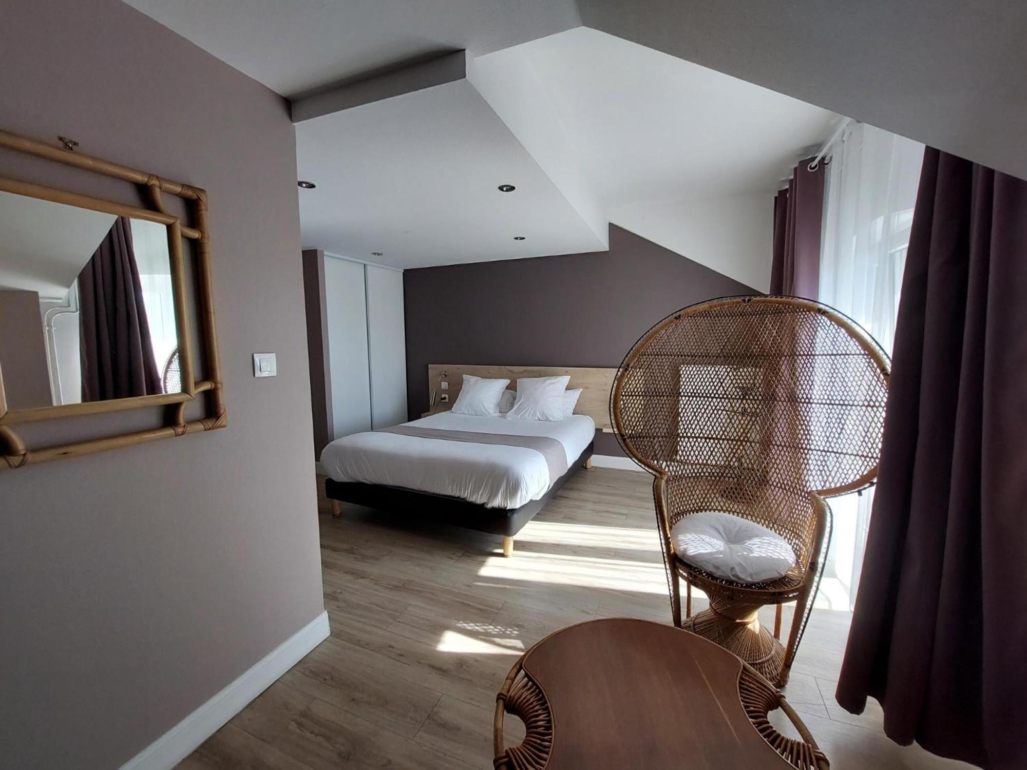 Logis Auberge Des Voyageurs Vandieres  Buitenkant foto
